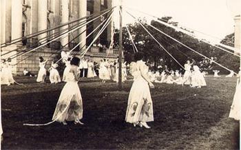 Maypole dance